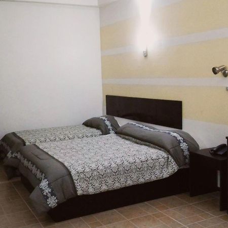 Metro Park Hotel Mandaue Cebu Bilik gambar